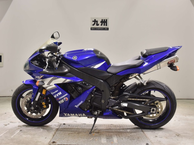 Yamaha YZF-R1