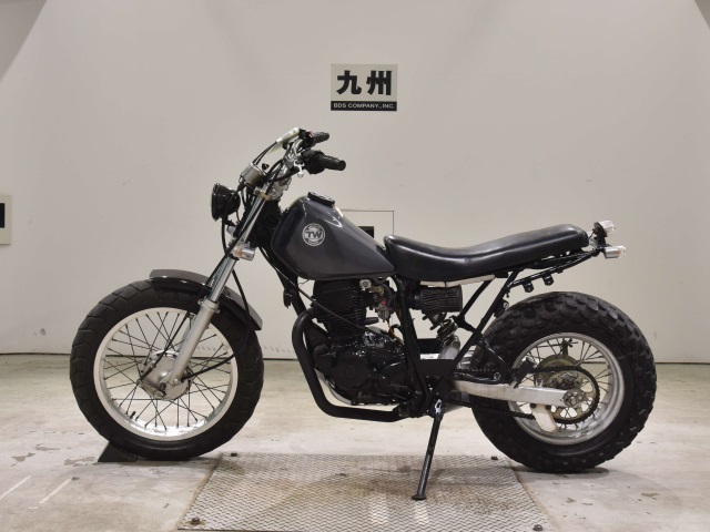 Yamaha TW200