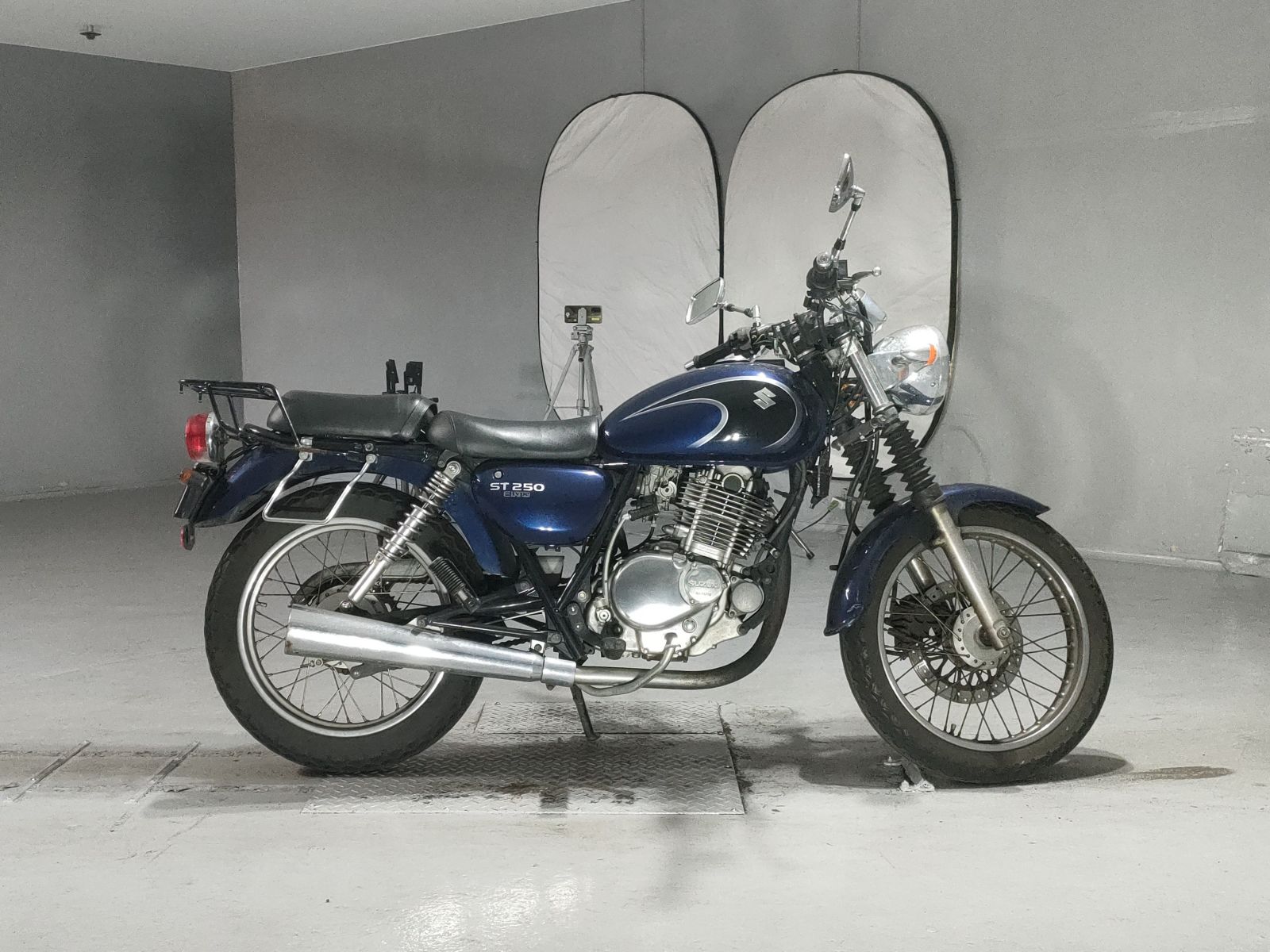 Suzuki ST250E