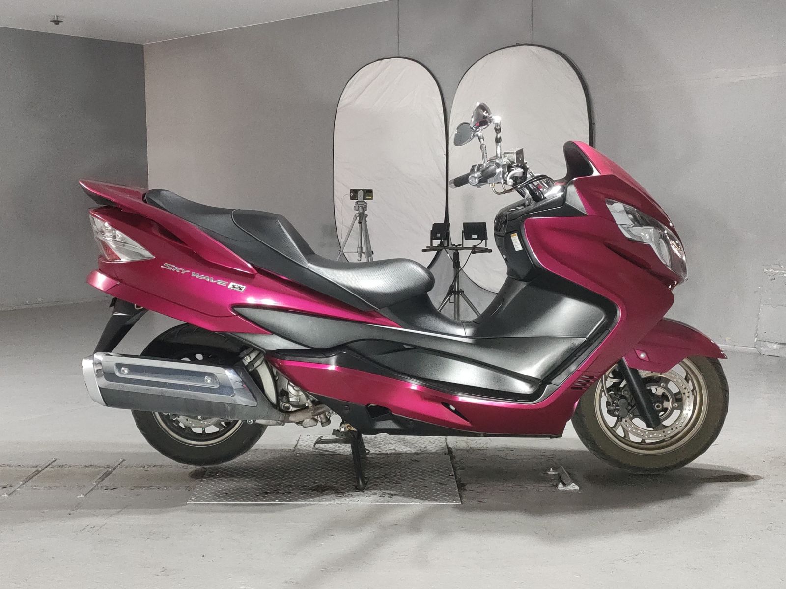 Suzuki SKYWAVE 250SS