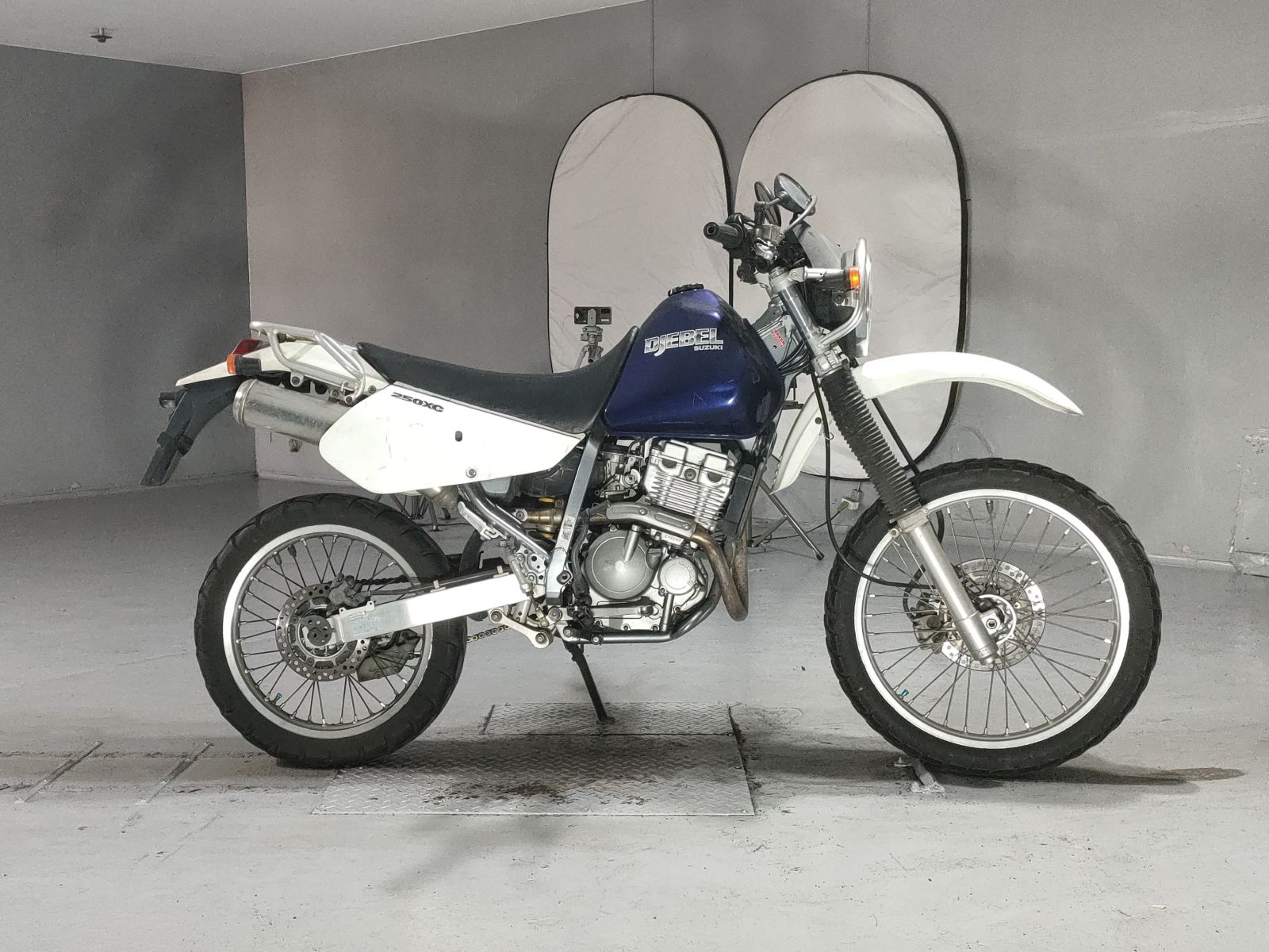Suzuki DJEBEL250XC