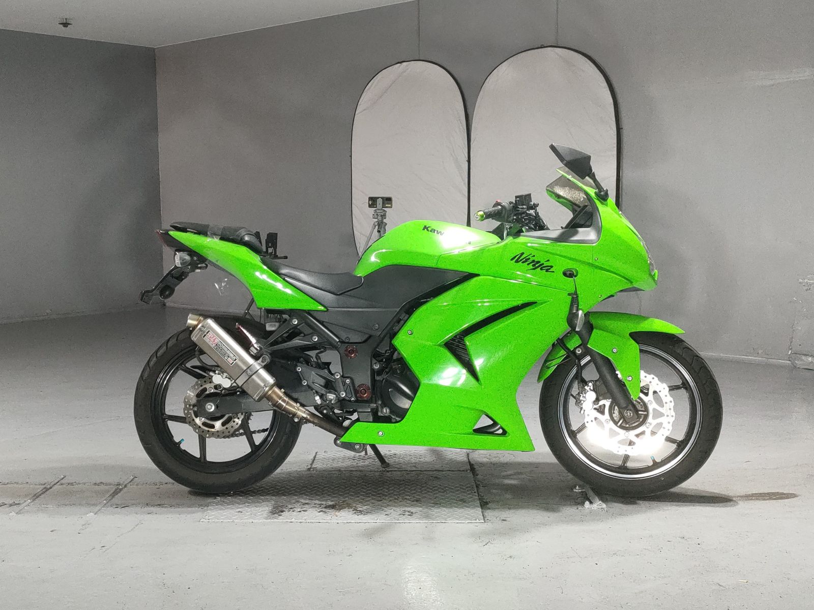 Kawasaki NINJA250R