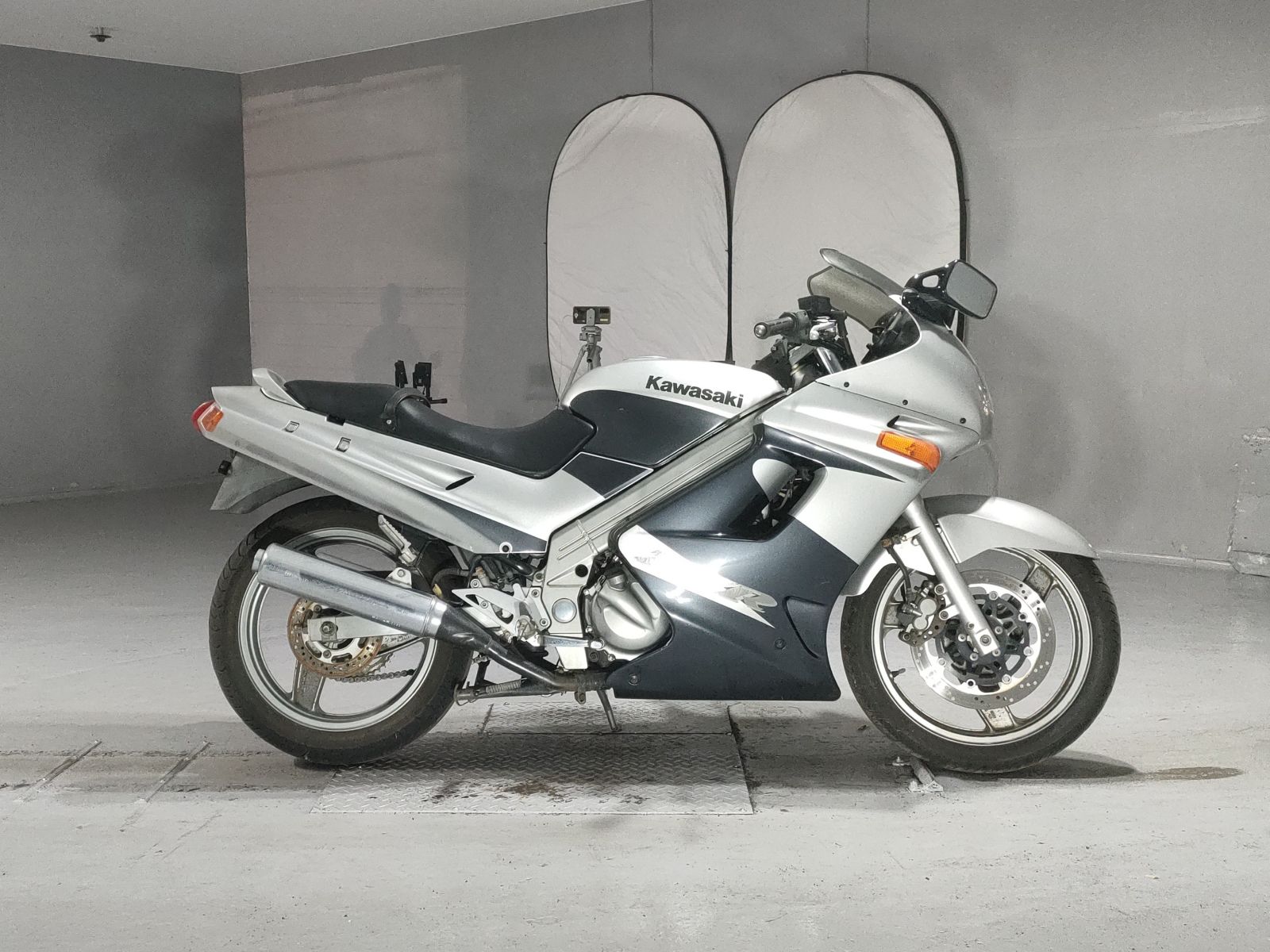 Kawasaki ZZR250