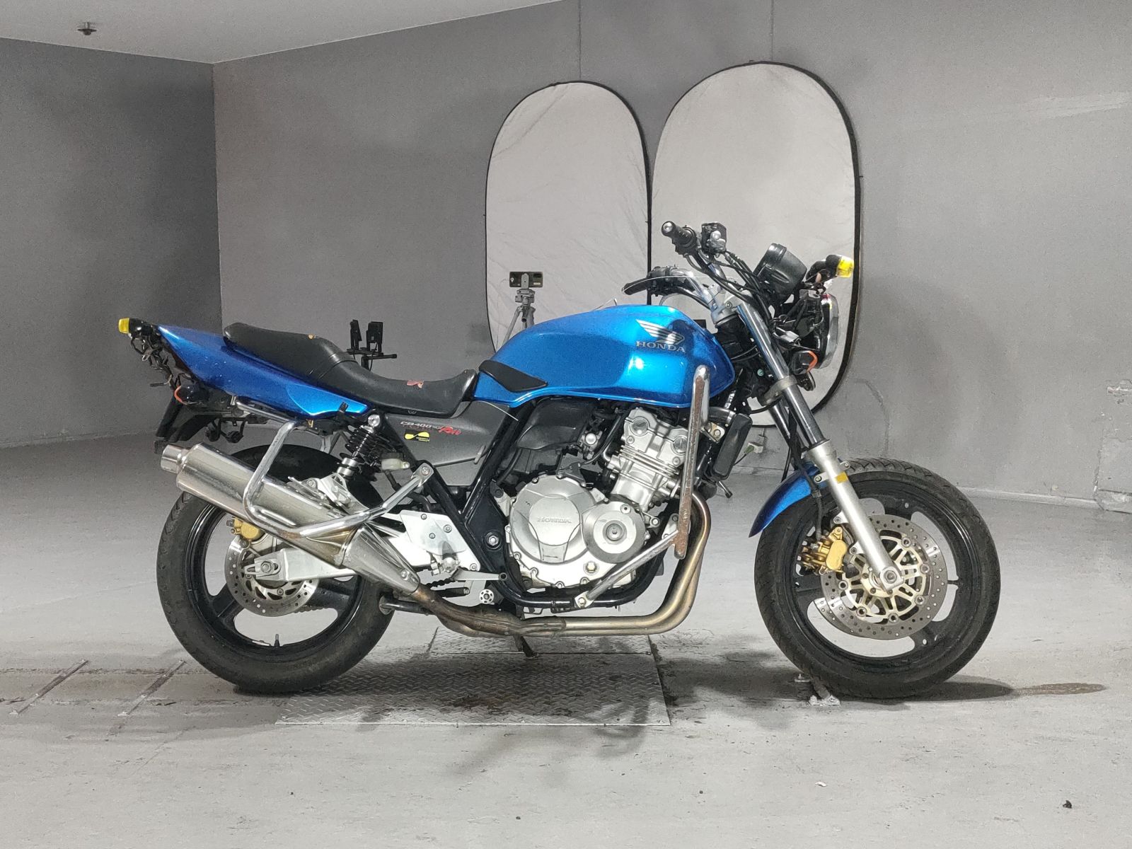 Honda CB400SF TRAINING CAR