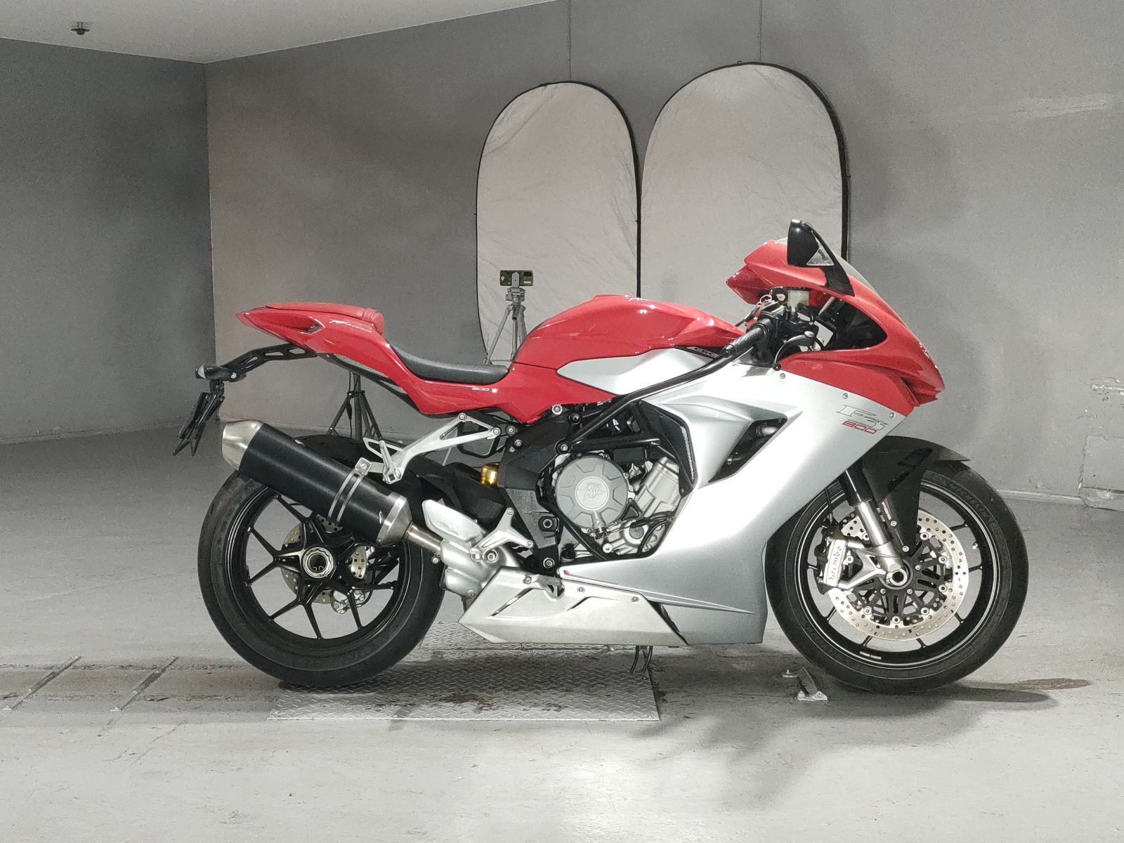 MV AGUSTA MV AGUSTA F3 800