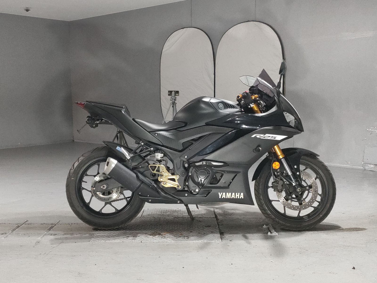Yamaha YZF-R25