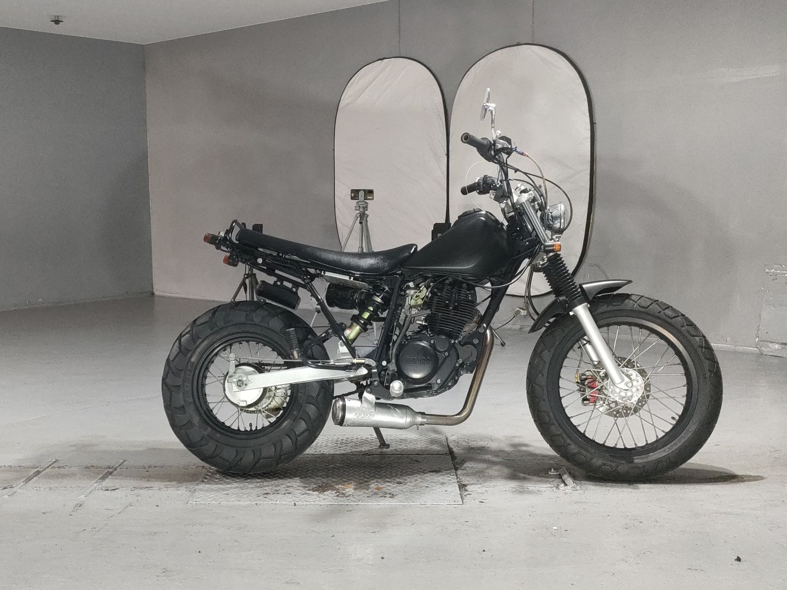 Yamaha TW200