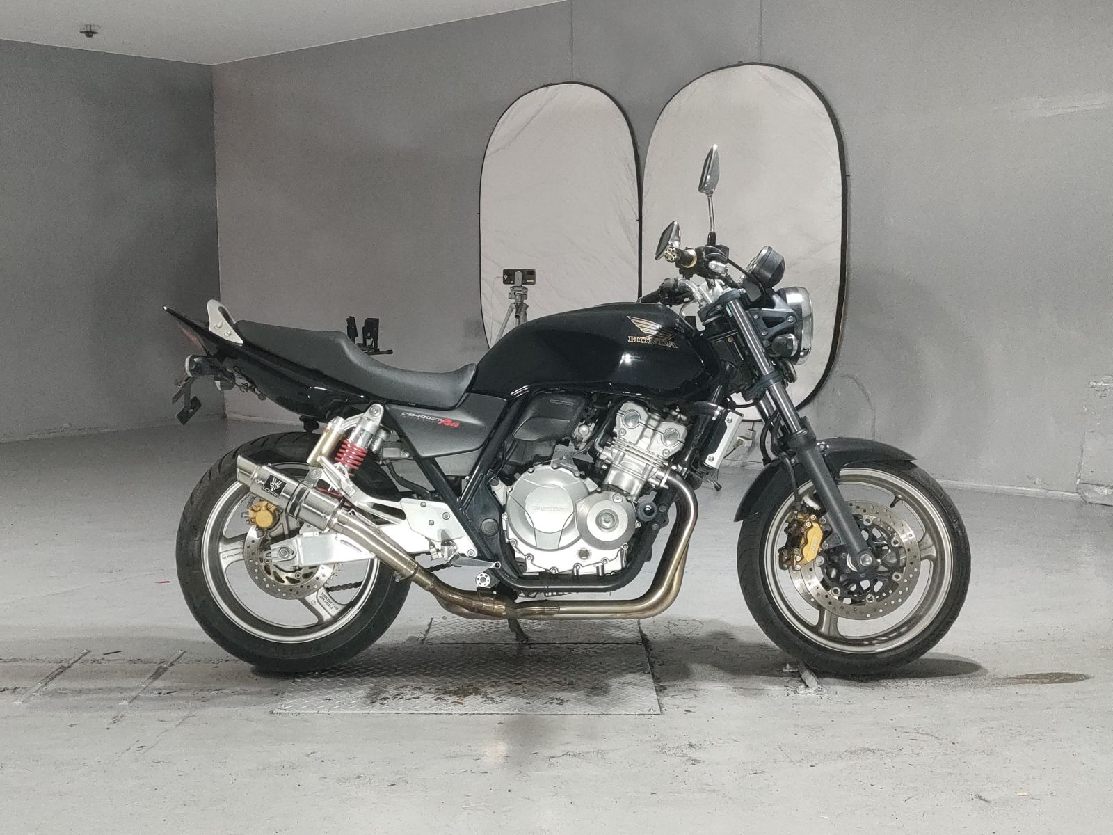 Honda CB400SFV-4