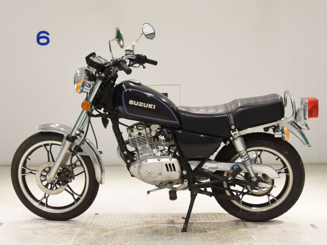 Suzuki GN125H