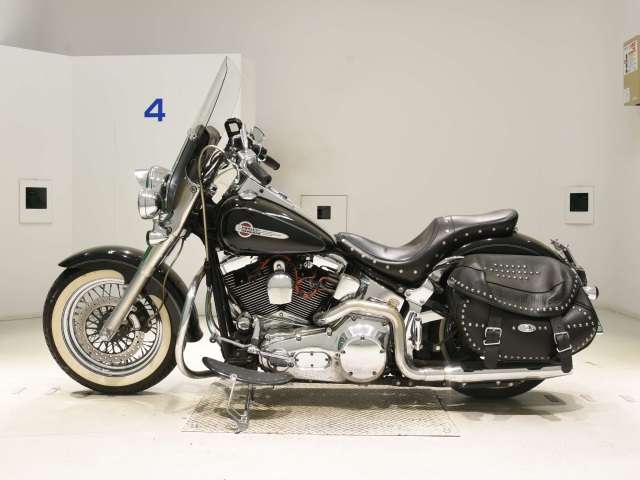 Harley-Davidson HARLEY FLSTC1450