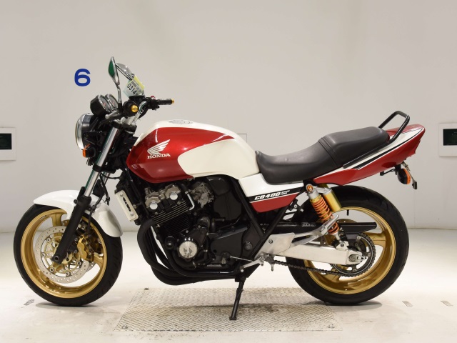 Honda CB400SFV-2