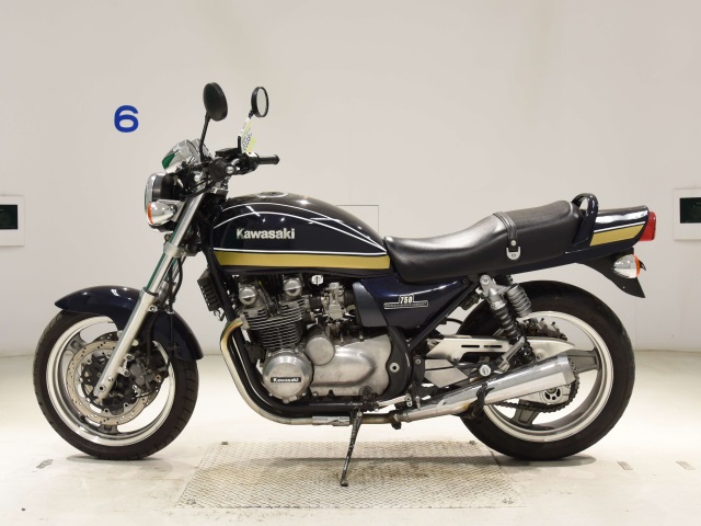 Kawasaki ZEPHYR750