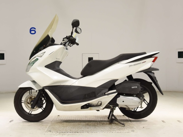 Honda PCX150-2
