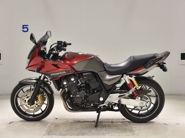 Honda CB400SFV-4 BOLDORABS