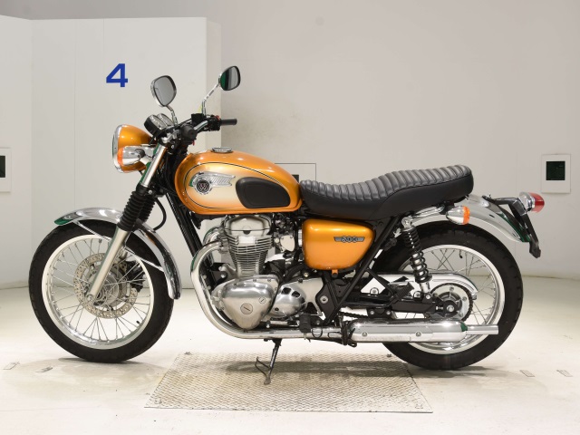 Kawasaki W800