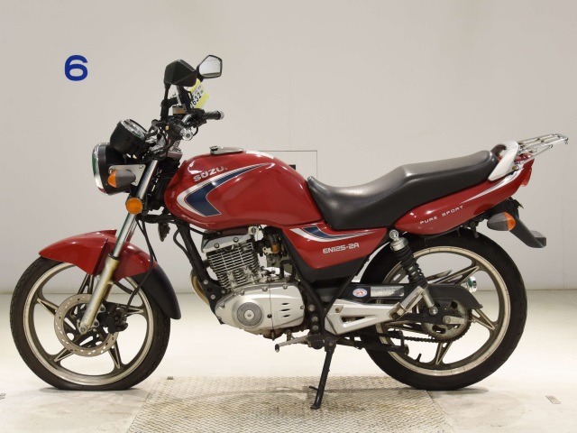 Suzuki EN125