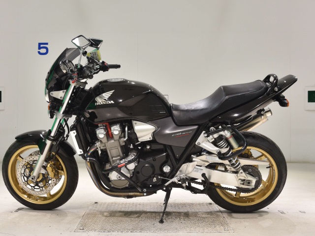 Honda CB1300SF