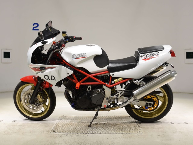 Yamaha TRX850