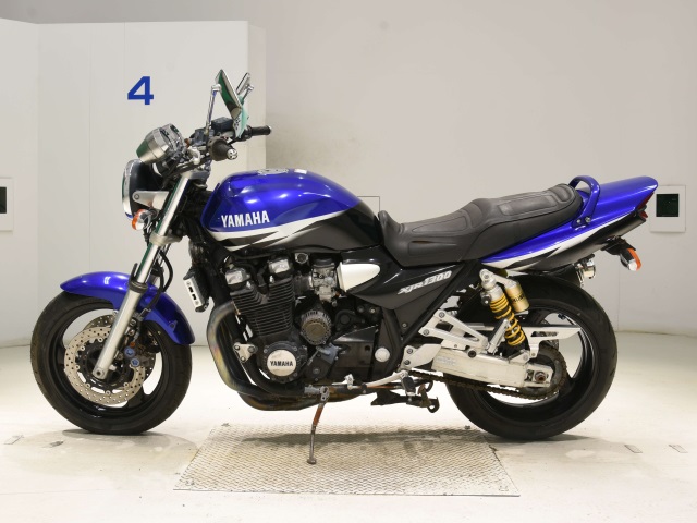 Yamaha XJR1300