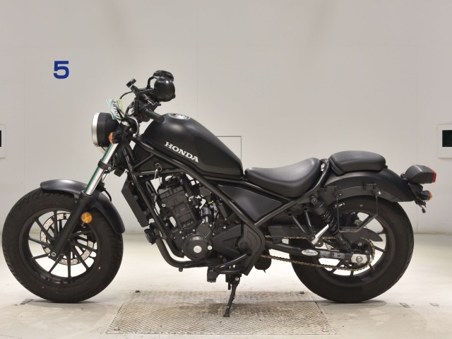 Honda REBEL