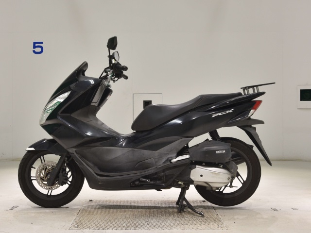 Honda PCX125-2