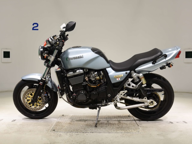 Kawasaki ZRX1100