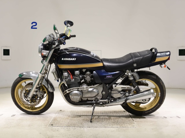 Kawasaki ZEPHYR750