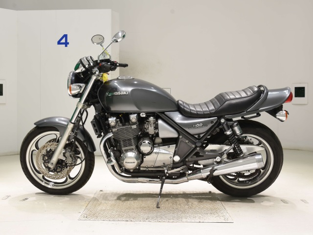 Kawasaki ZEPHYR1100