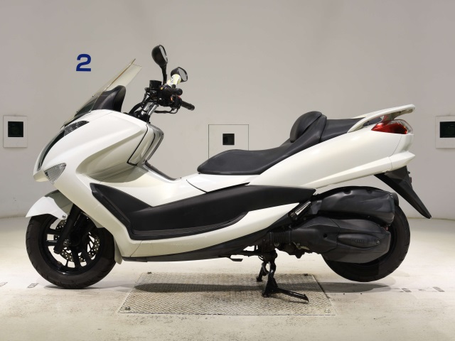 Yamaha MAJESTY 250-4