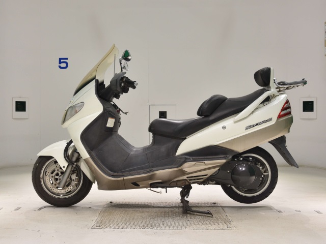 Suzuki SKYWAVE 250