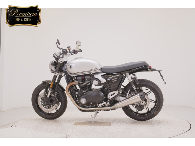 OTHER TRIUMPH SPEED TWIN