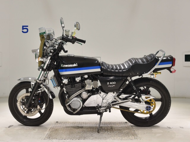 Kawasaki ZEPHYR400K
