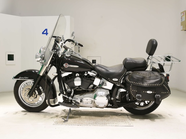 Harley-Davidson HARLEY FLSTC1450