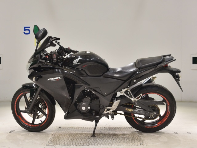 Honda CBR250R