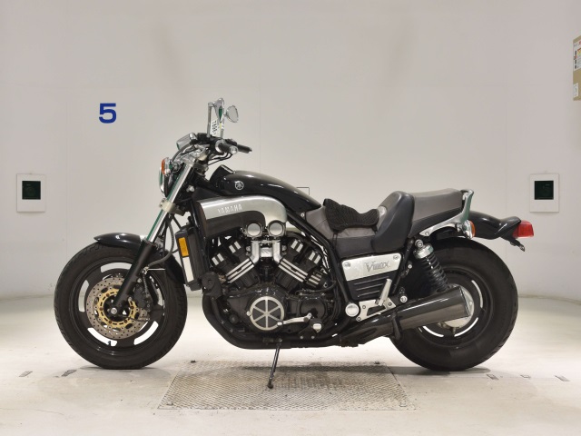 Yamaha V-MAX