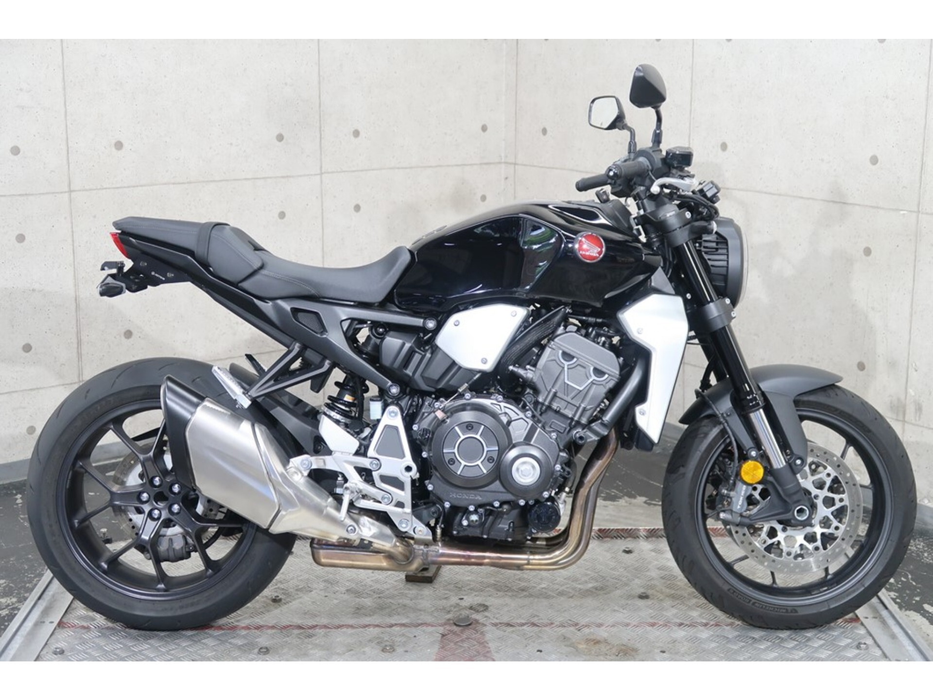 Honda CB1000R