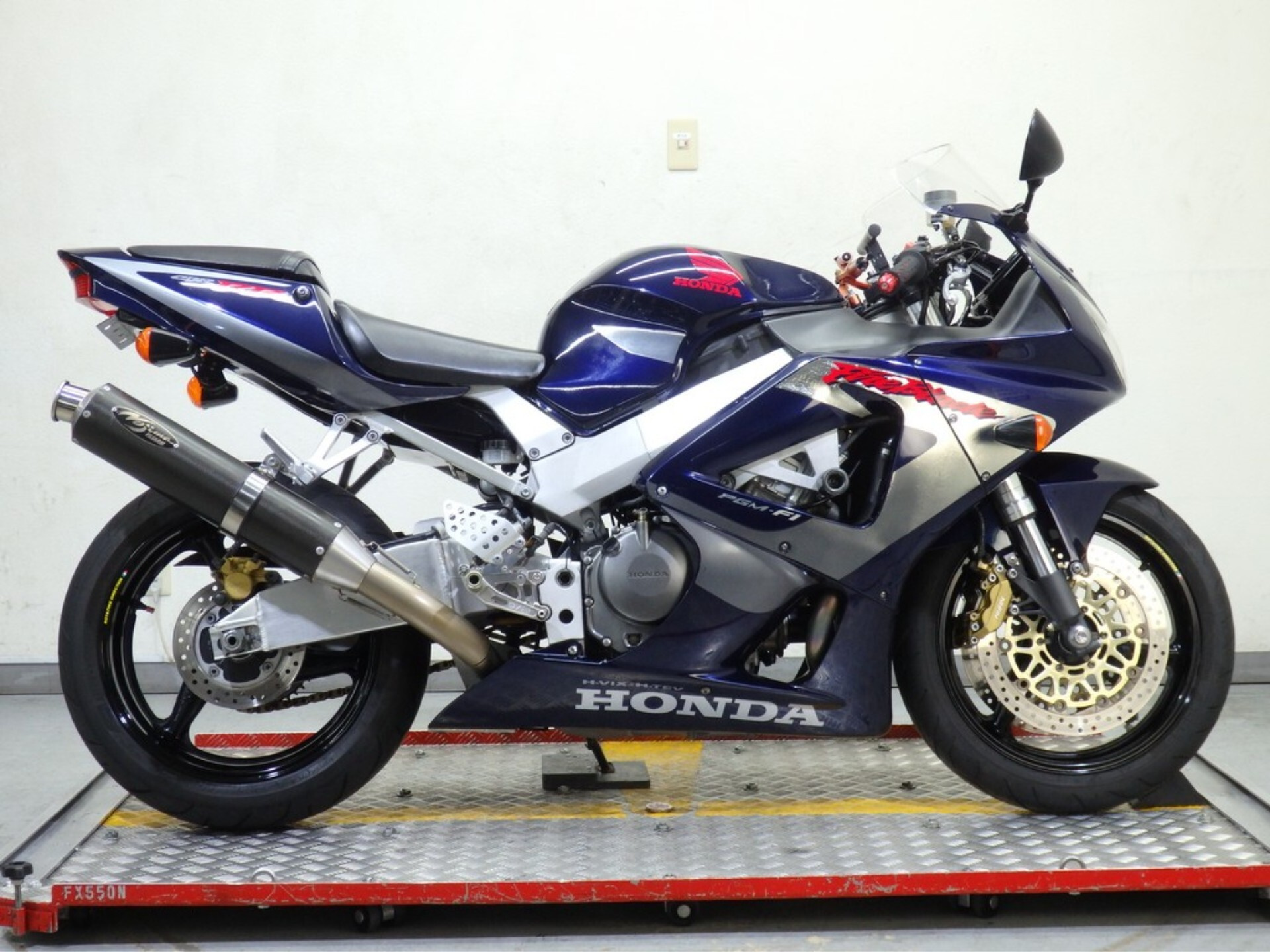Honda CBR929RR FIRE BLADE