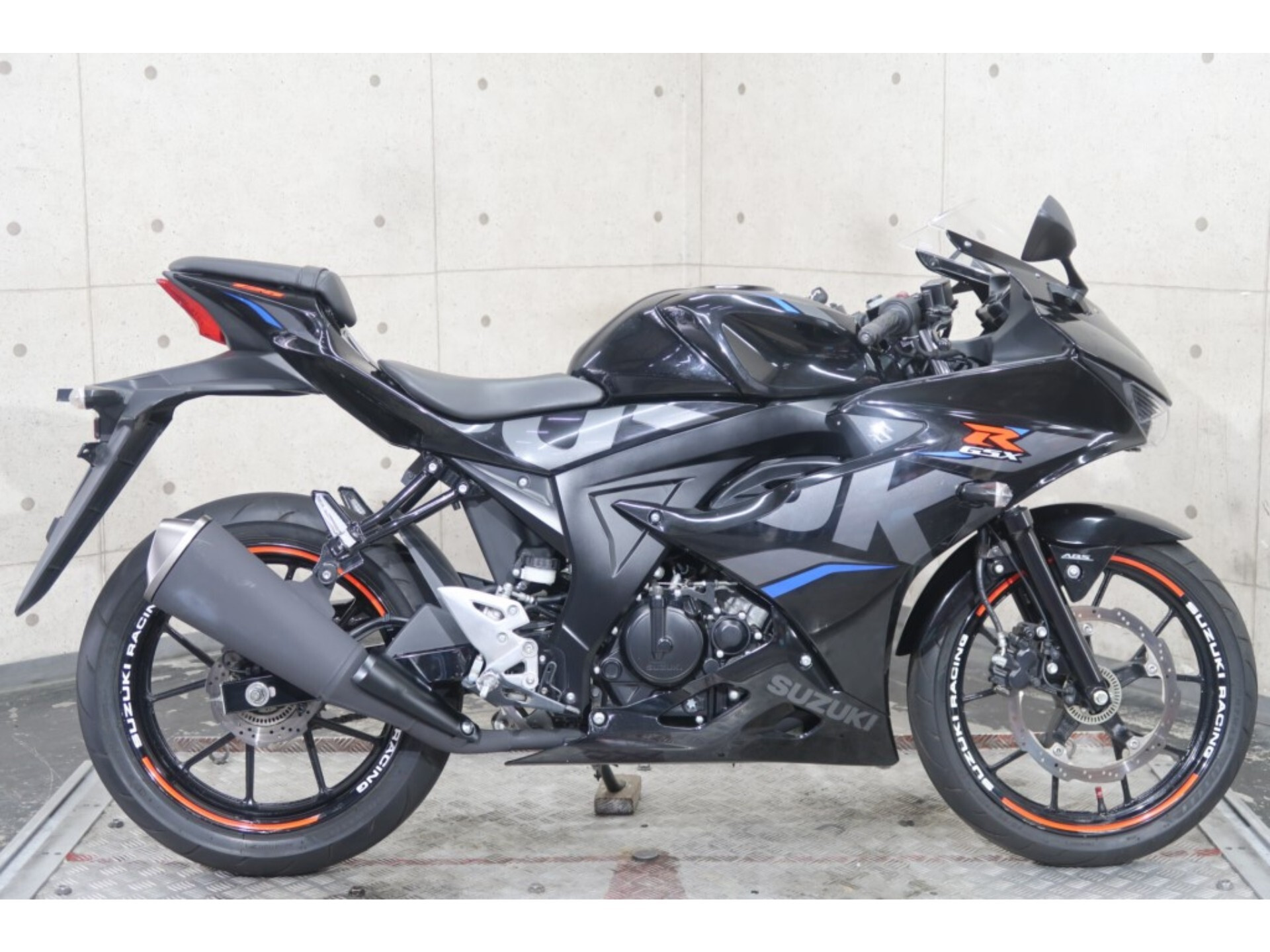 OTHER GSX-R125 ABS
