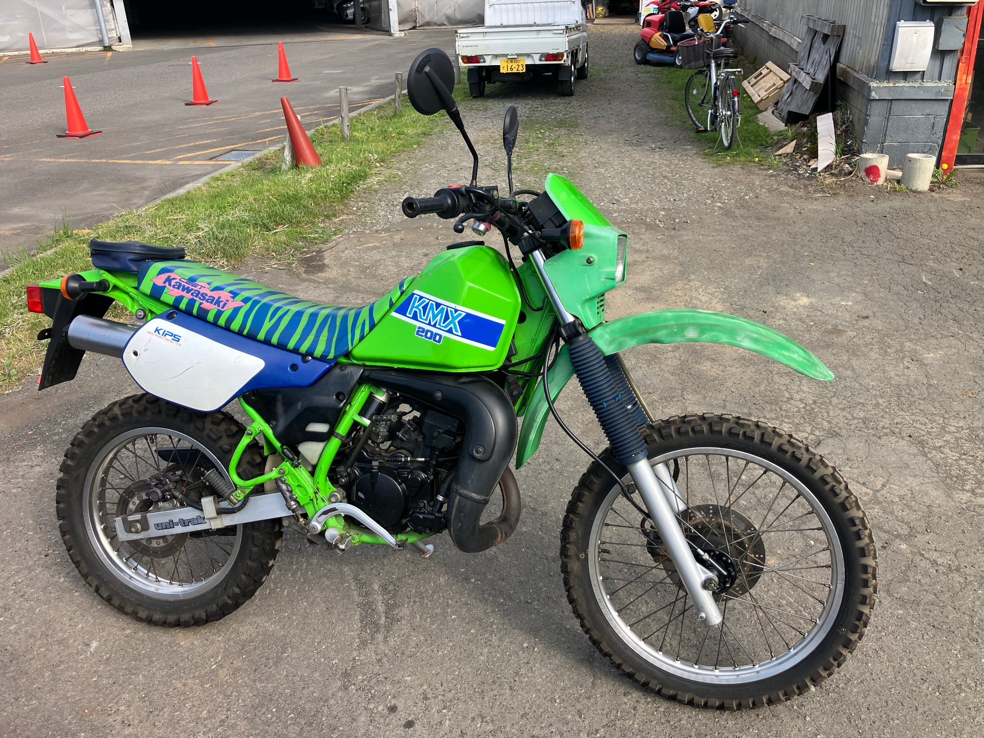 Kawasaki KMX200