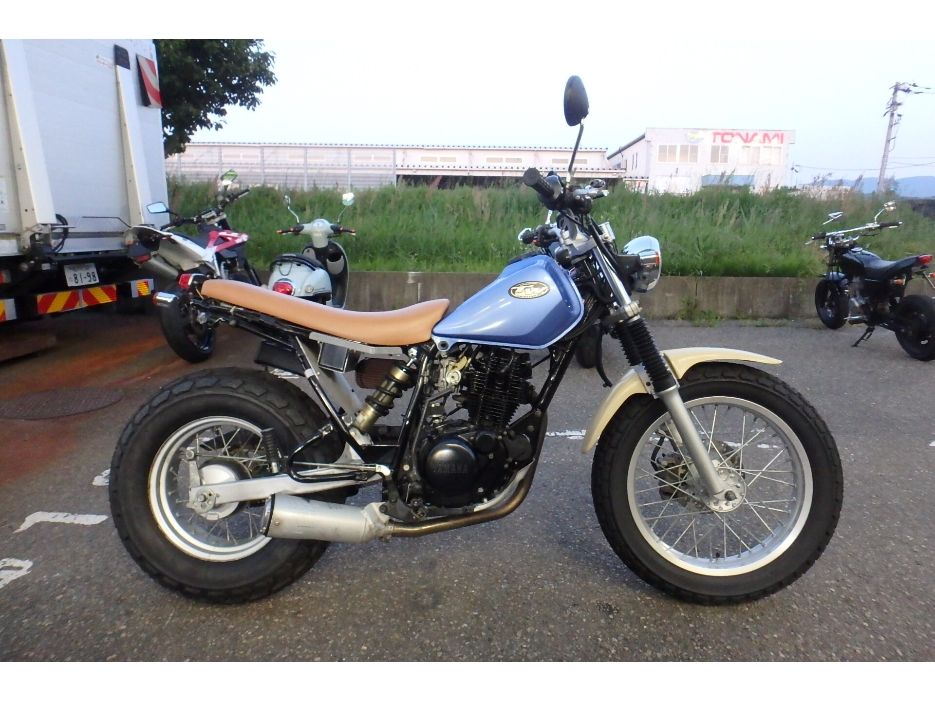 Yamaha TW200