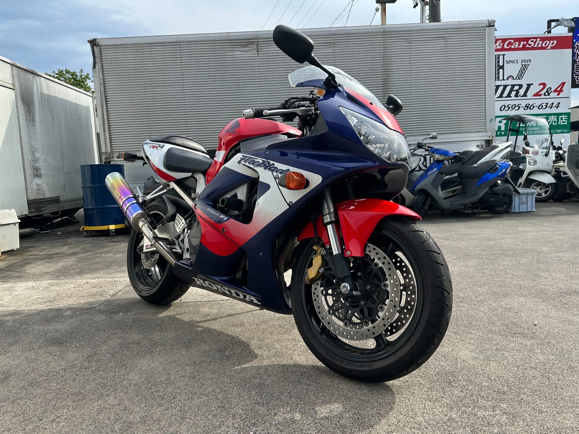Honda CBR929RR FIRE BLADE