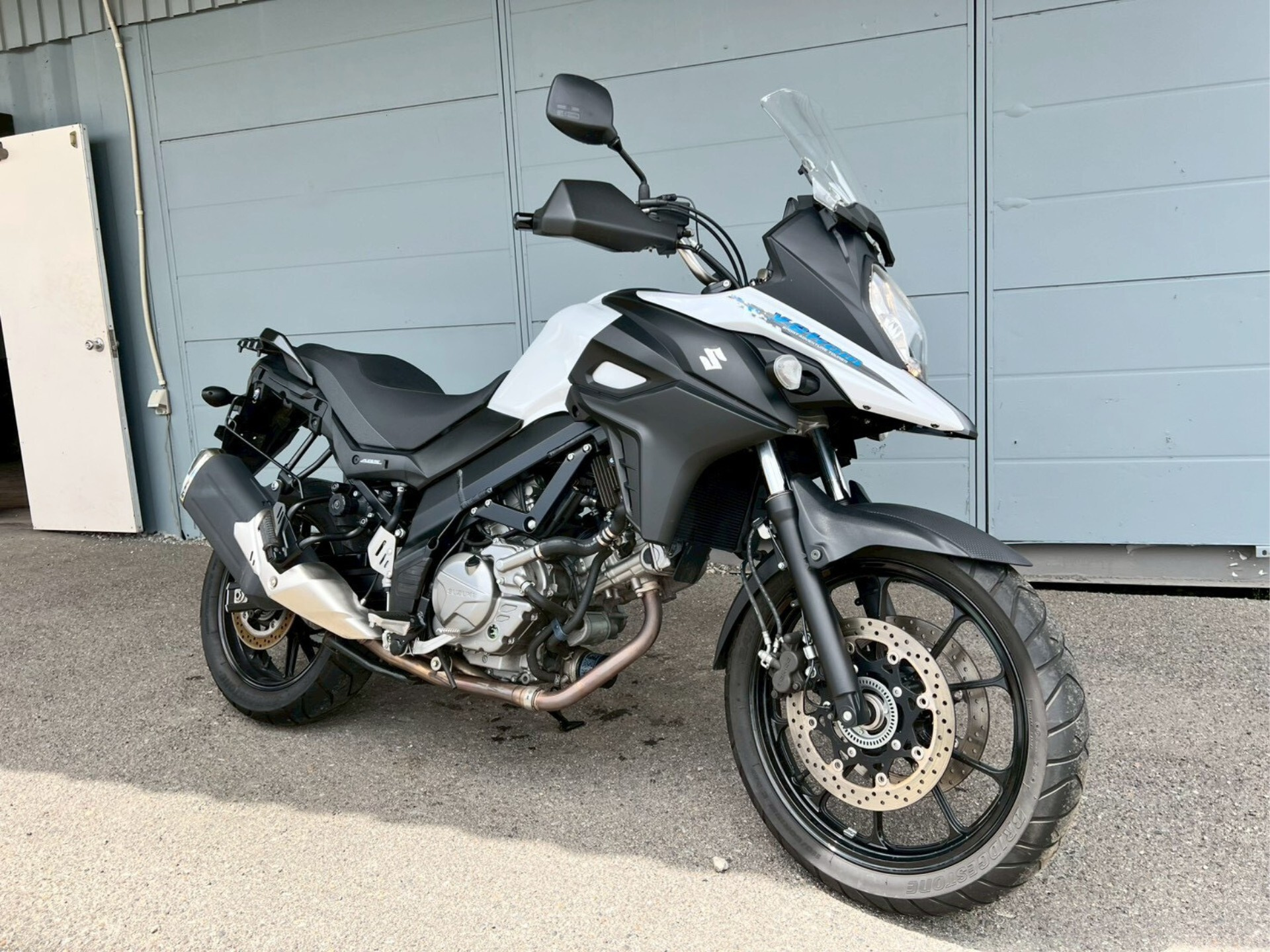 Suzuki V-STROM 650 ABS