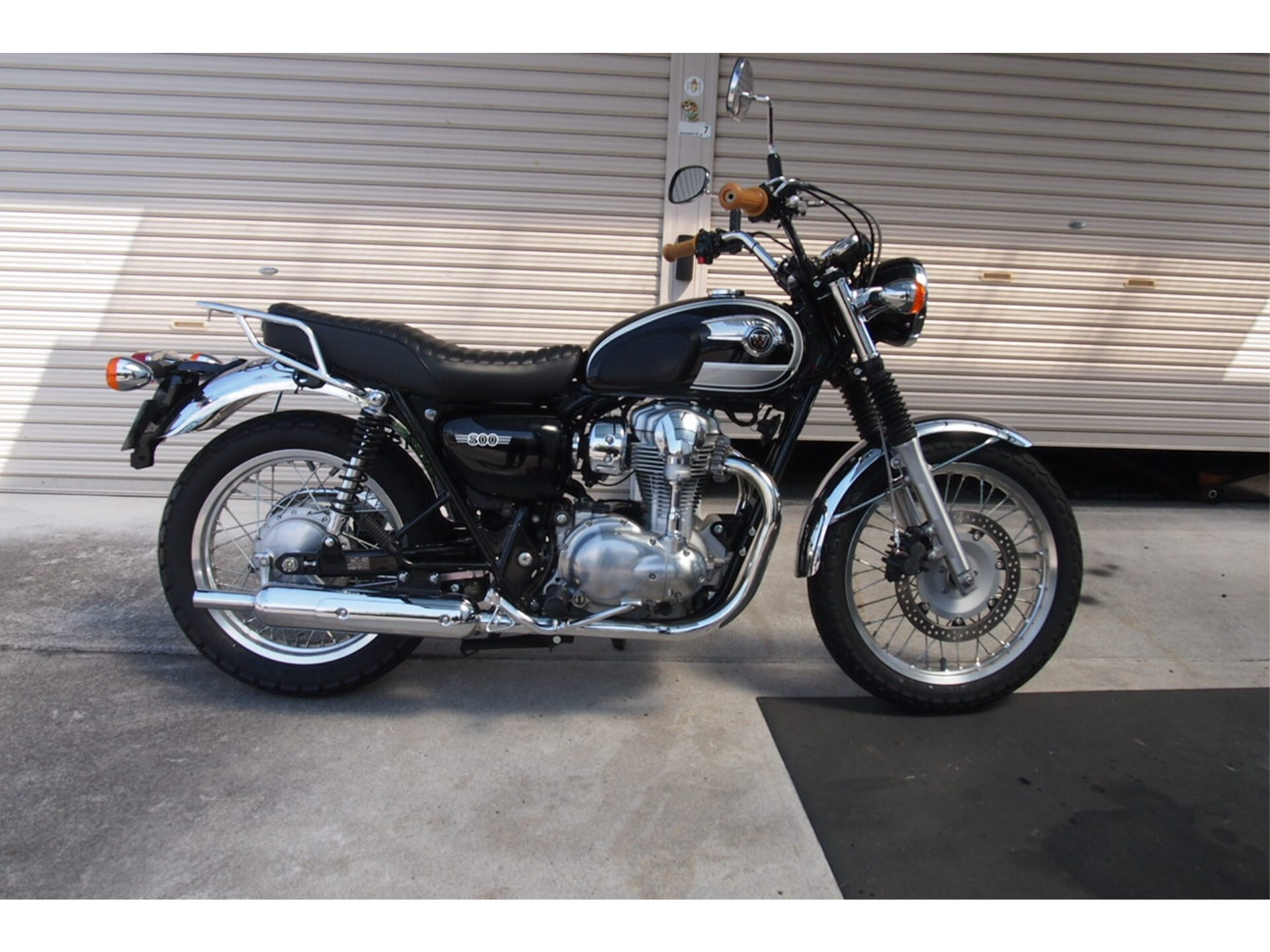 Kawasaki W800
