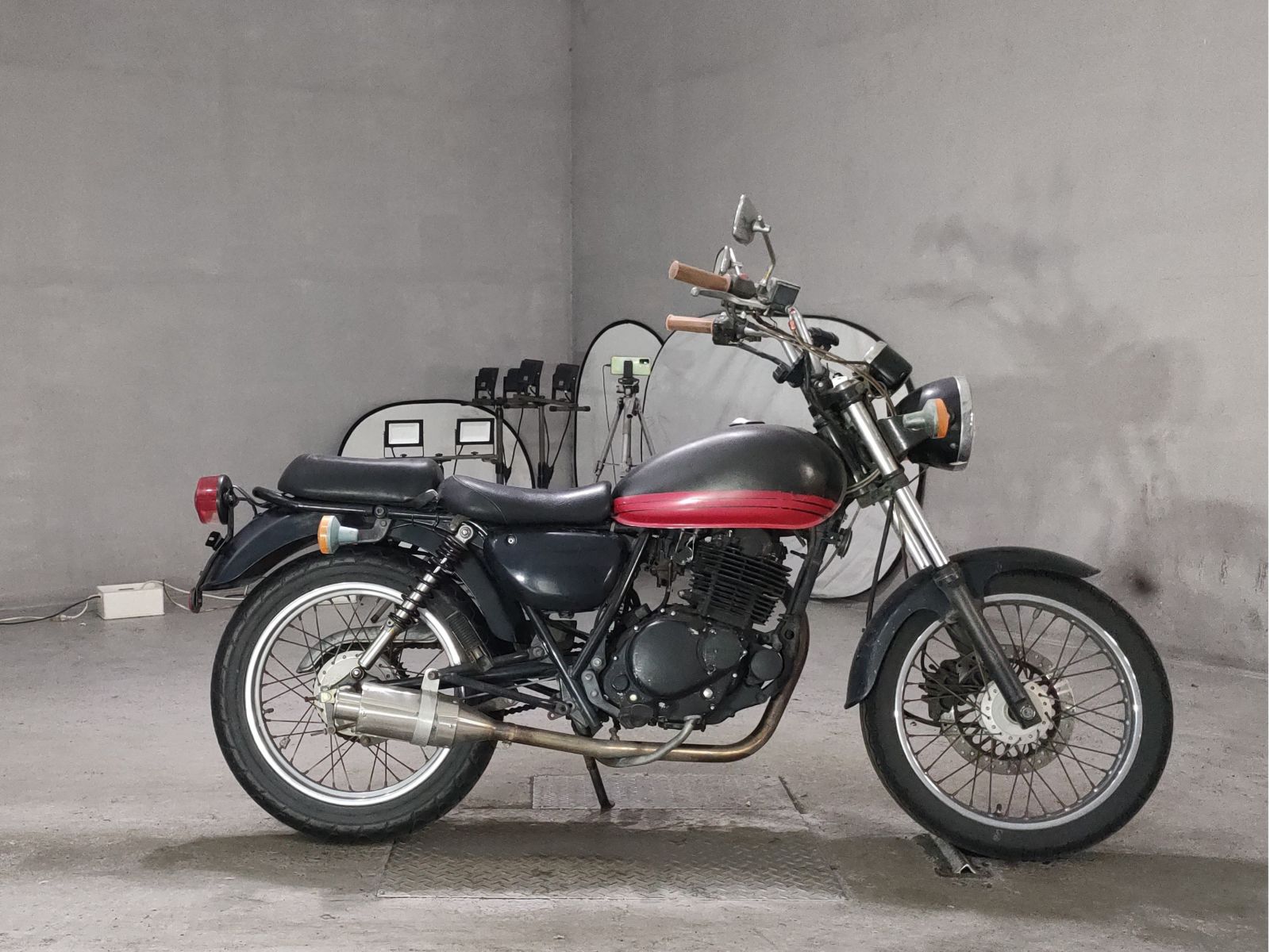 Suzuki ST250