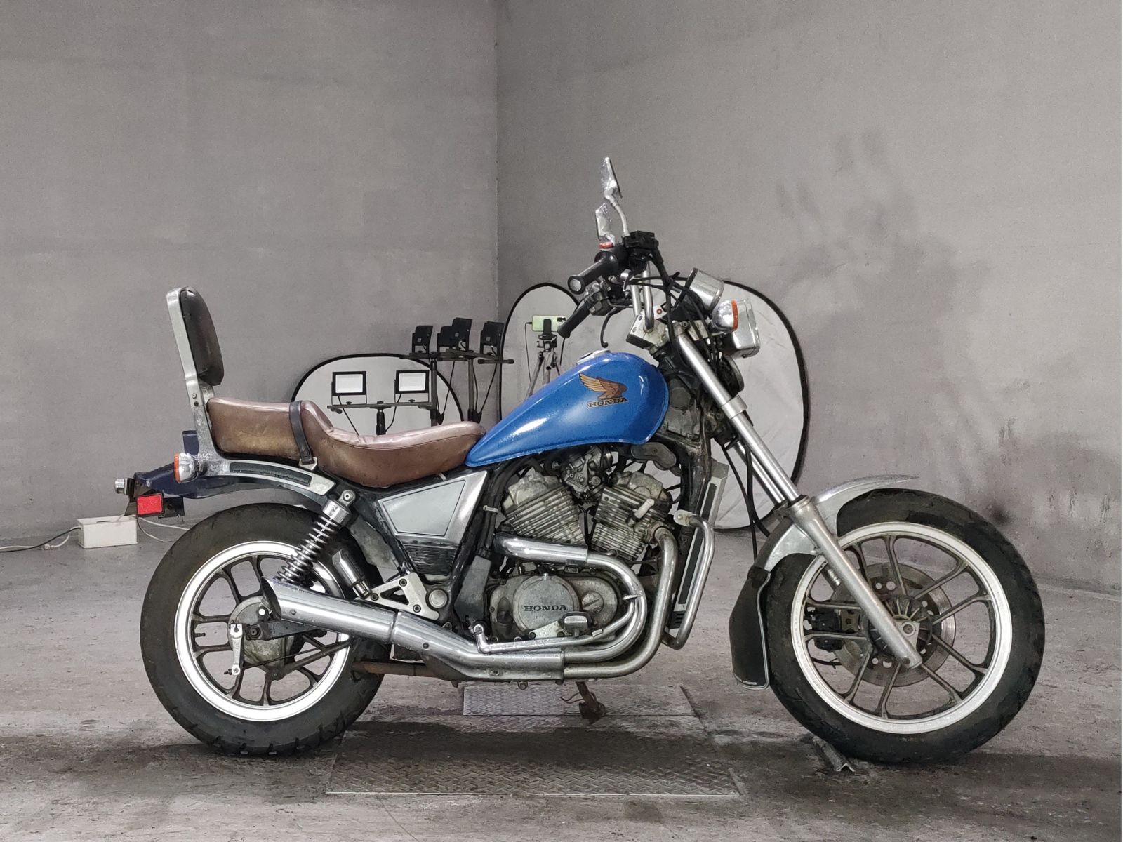 Honda NV400