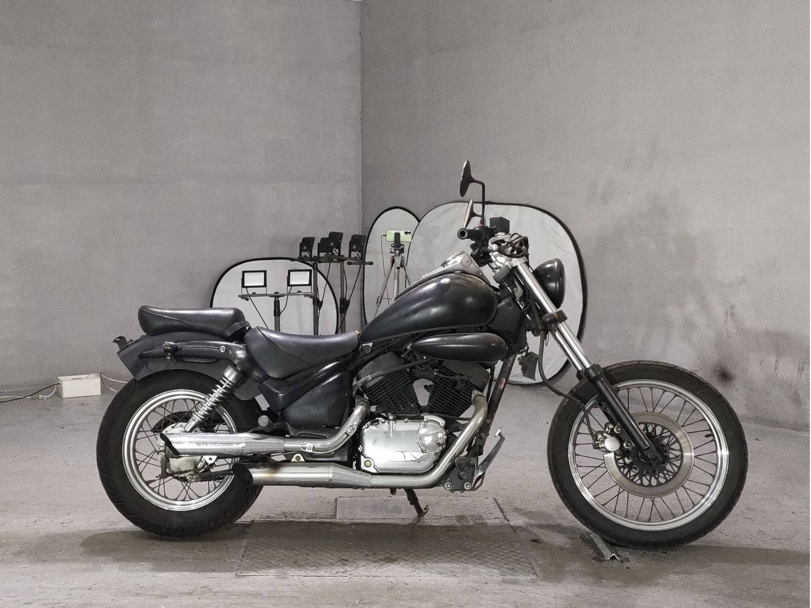 Suzuki INTRUDER 250