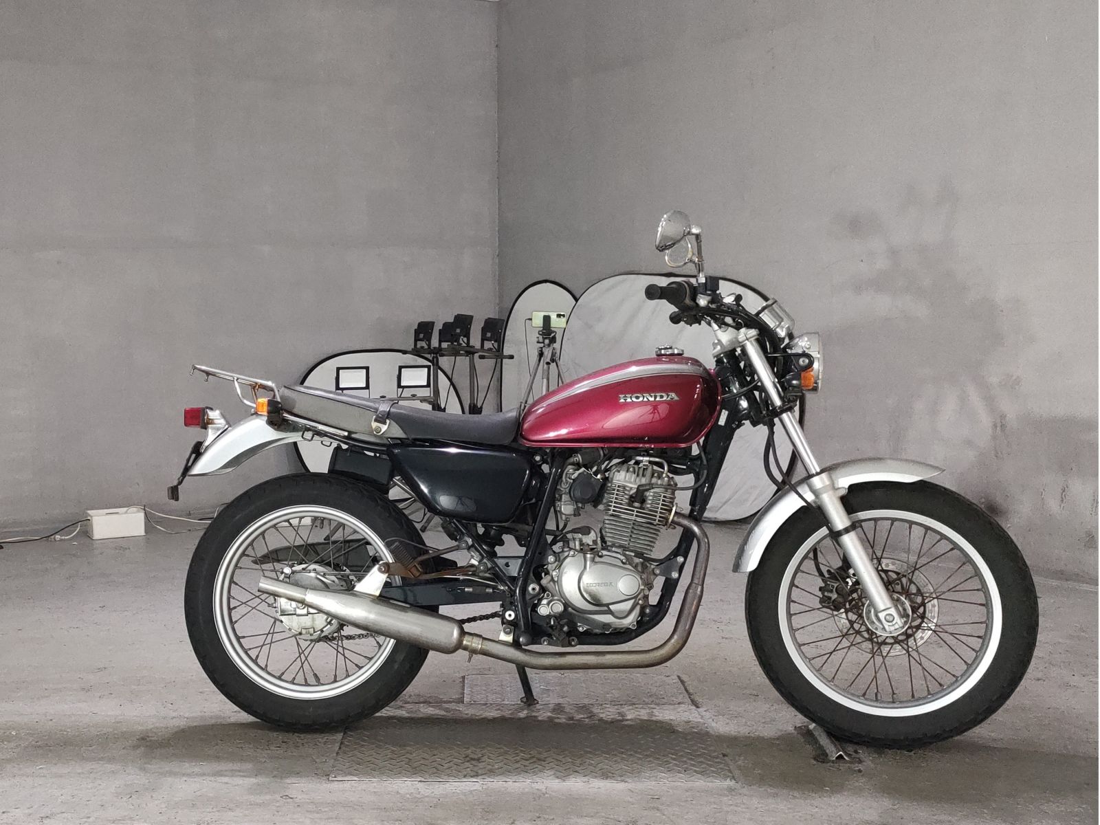 Honda CB223S