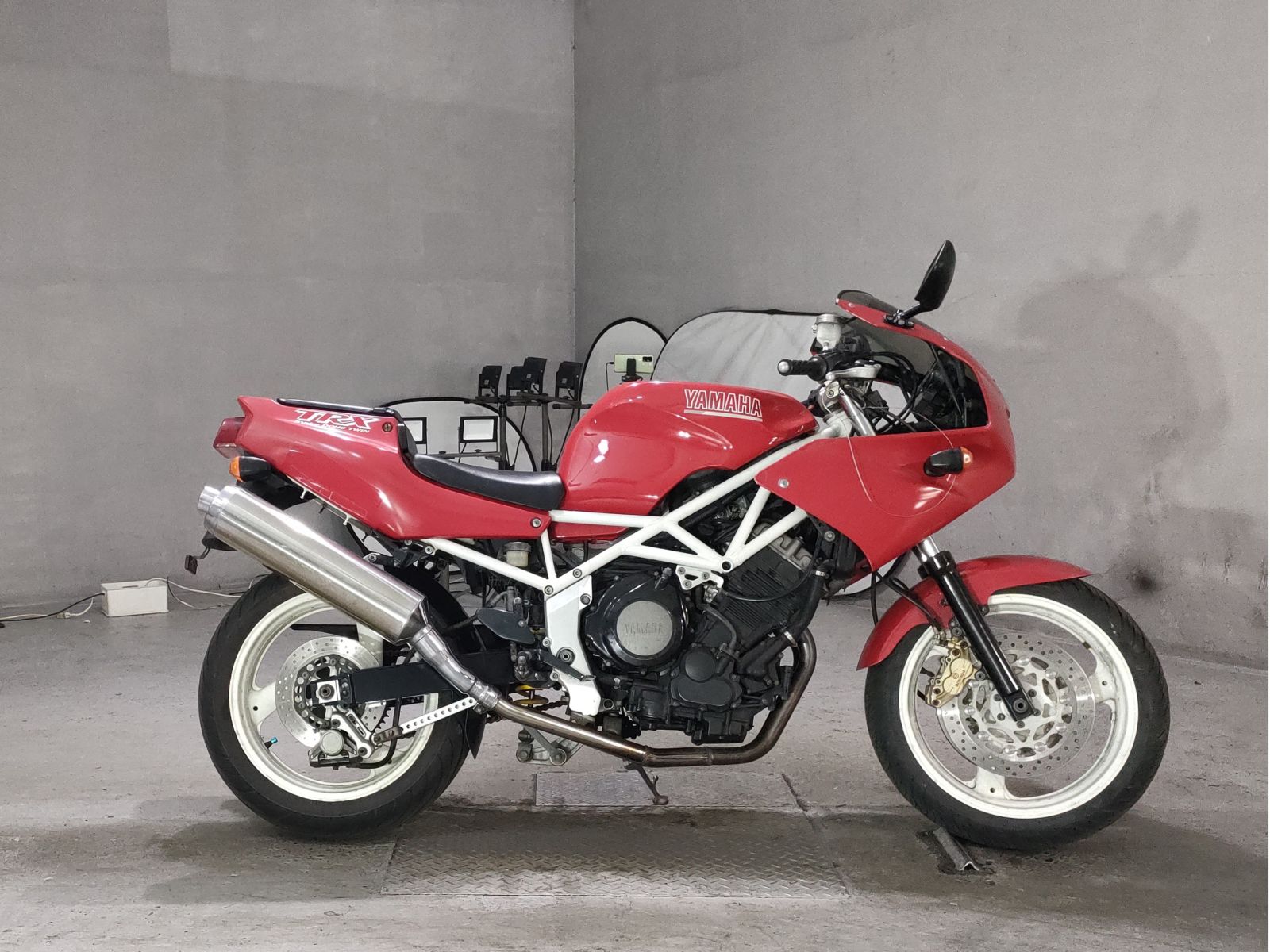 Yamaha TRX850