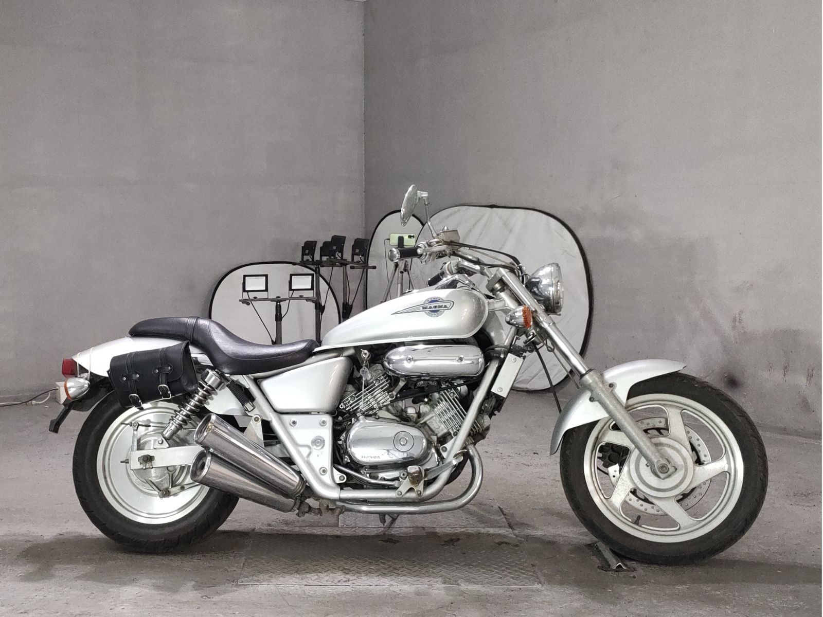 Honda MAGNA 250
