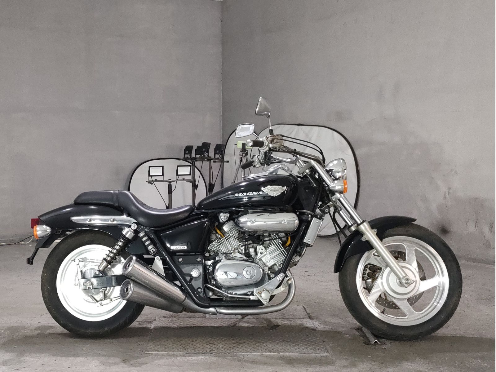 Honda MAGNA 250